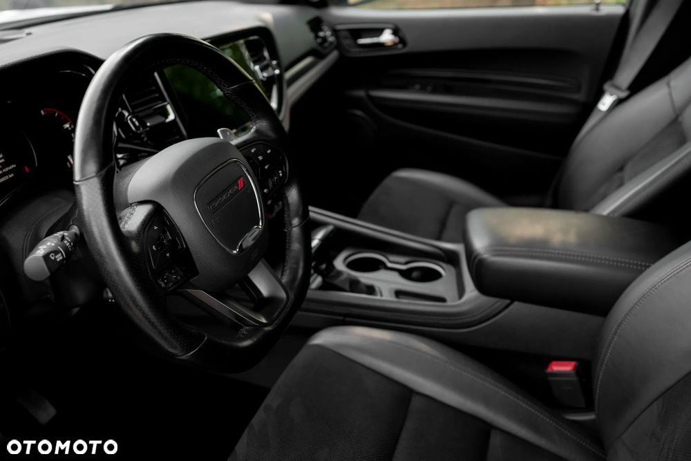 Dodge Durango 5,7 R/T - 32