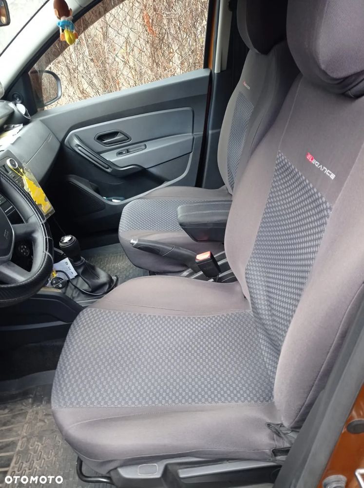 Dacia Duster TCe 100 2WD Essential - 5