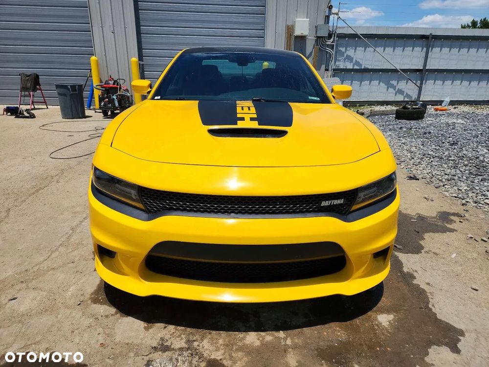 Dodge Charger - 5