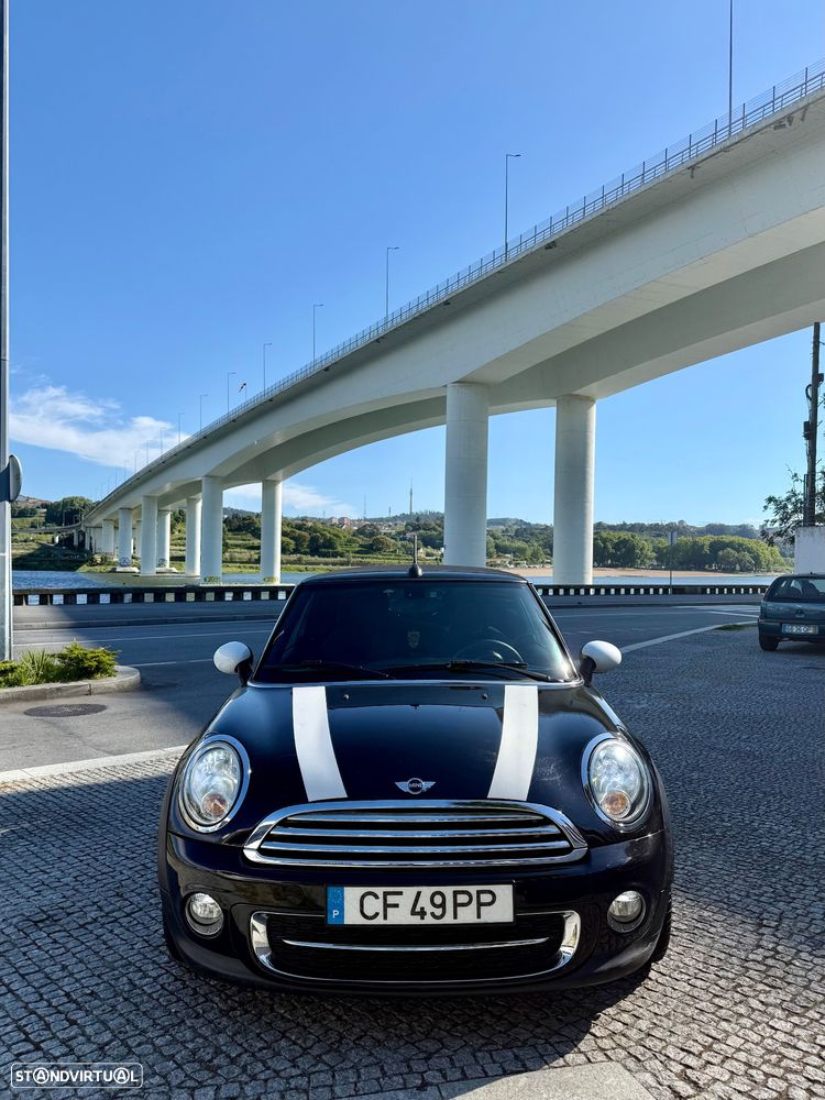 MINI Cabrio Cooper D - 1