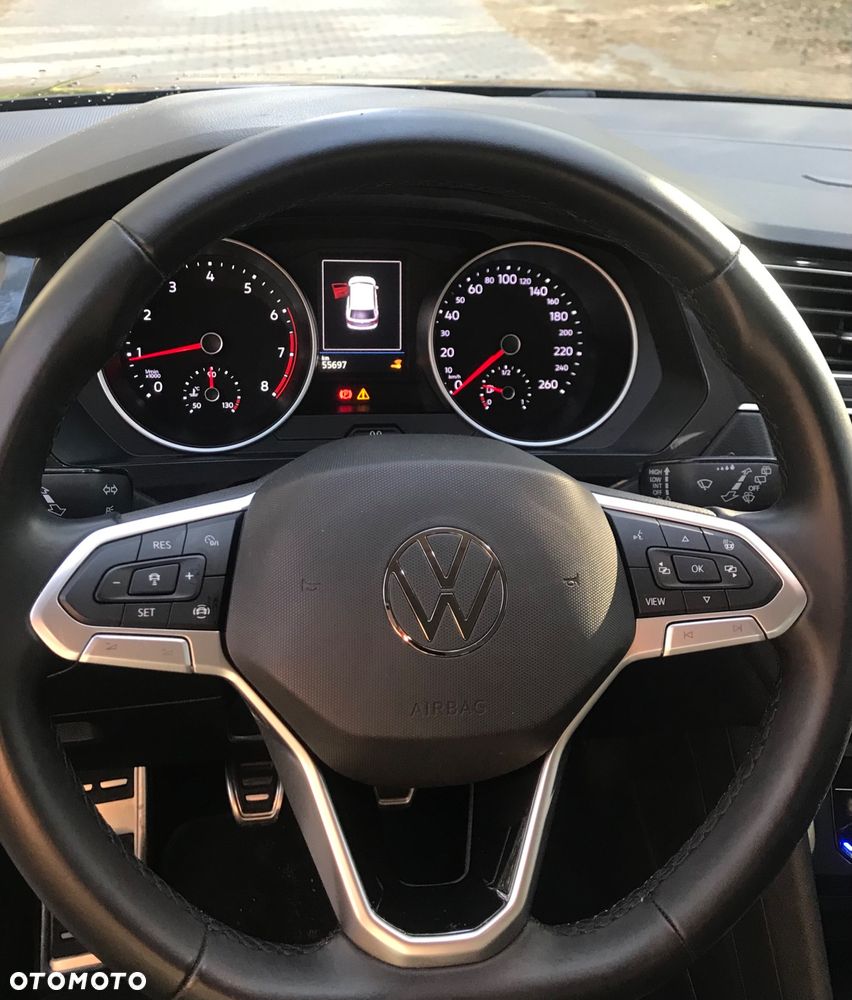 Volkswagen Tiguan - 18