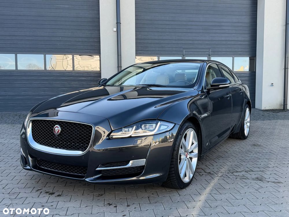 Jaguar XJ 3.0 D V6 Premium Luxury - 2