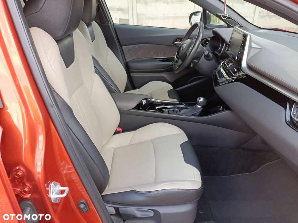 Toyota C-HR 2.0 Hybrid Premiere Edition - 12