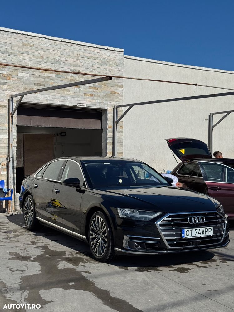 Audi A8 - 3