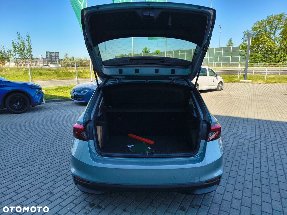 Skoda Fabia - 10