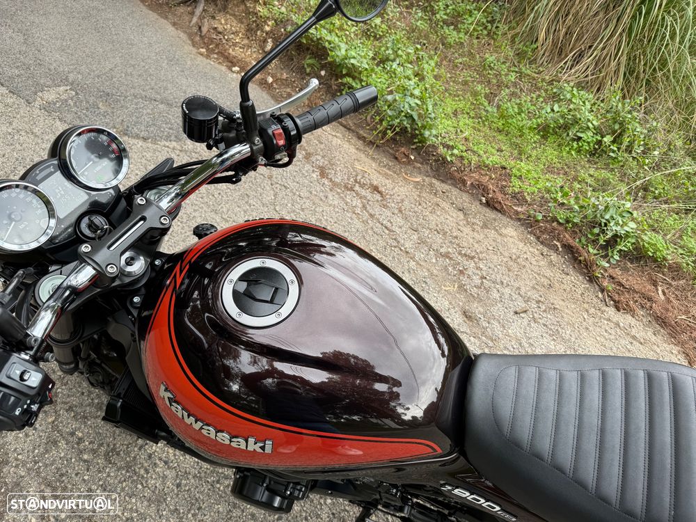 Kawasaki Z 900 RS - 24