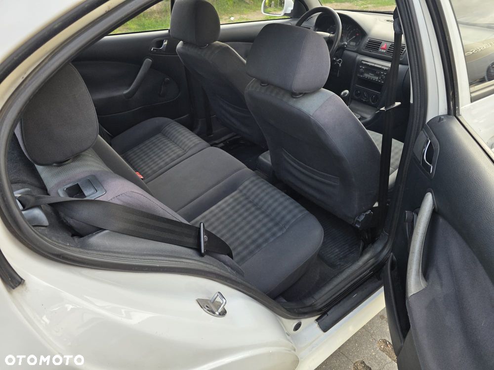 Skoda Octavia 1.4 Drive - 14