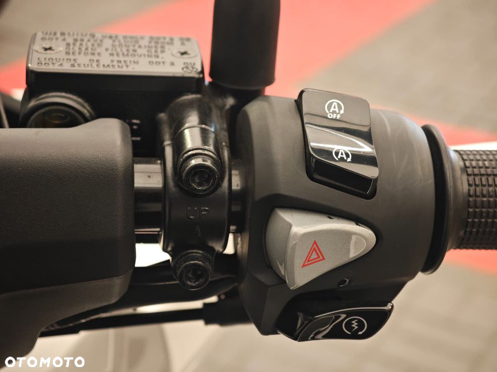 Honda PCX - 8