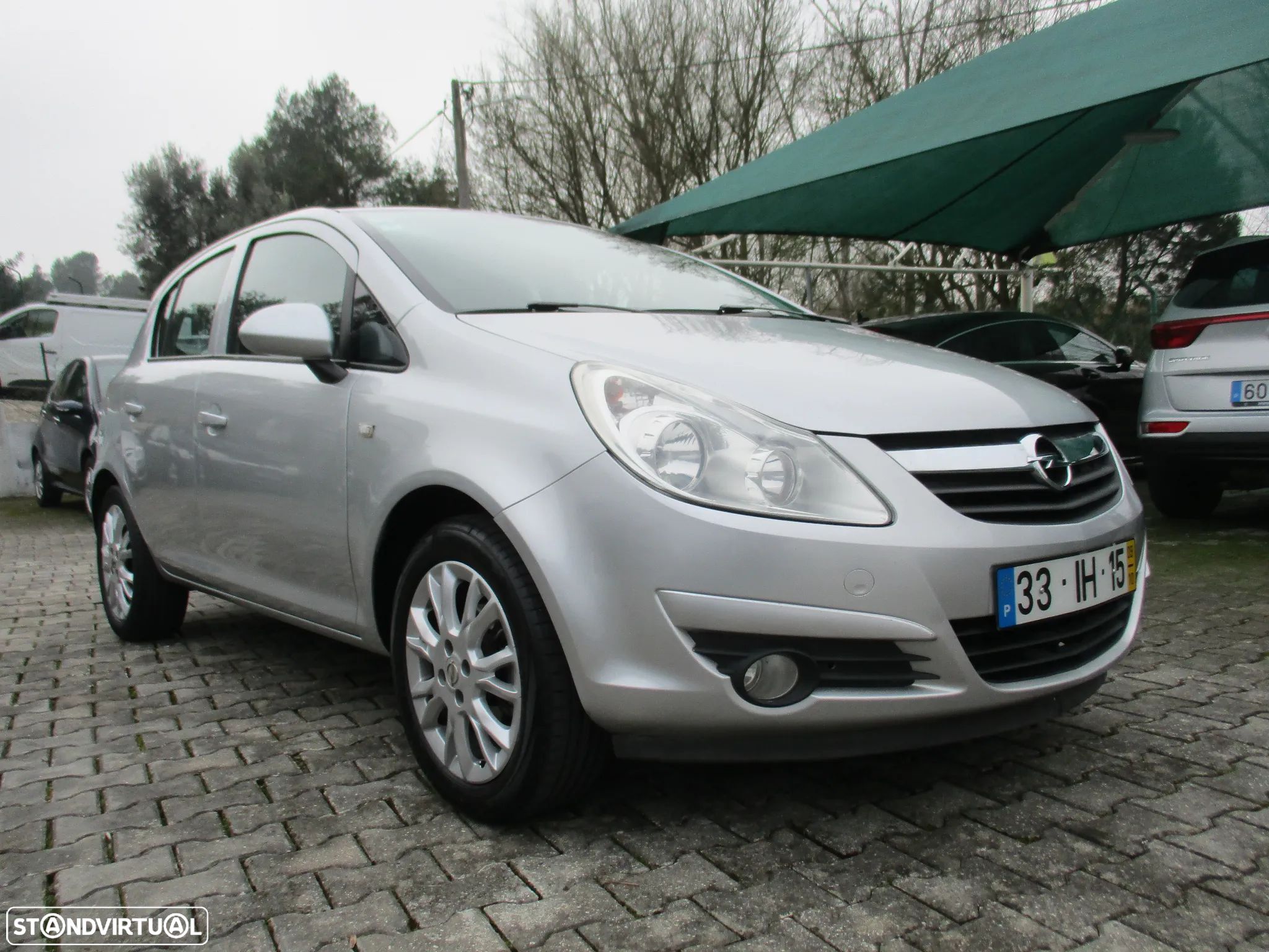 Opel Corsa 1.2 Enjoy - 1