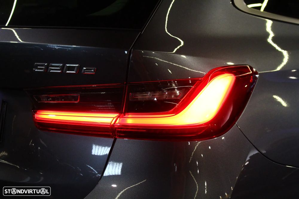 BMW 320 e Line Sport Auto - 11