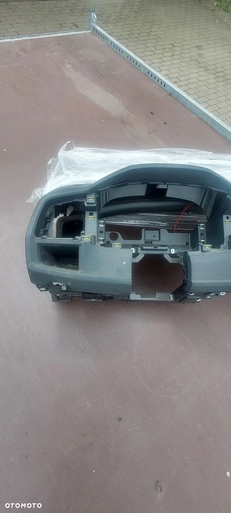 Deska konsola rozdzielcza vw t6 - 3