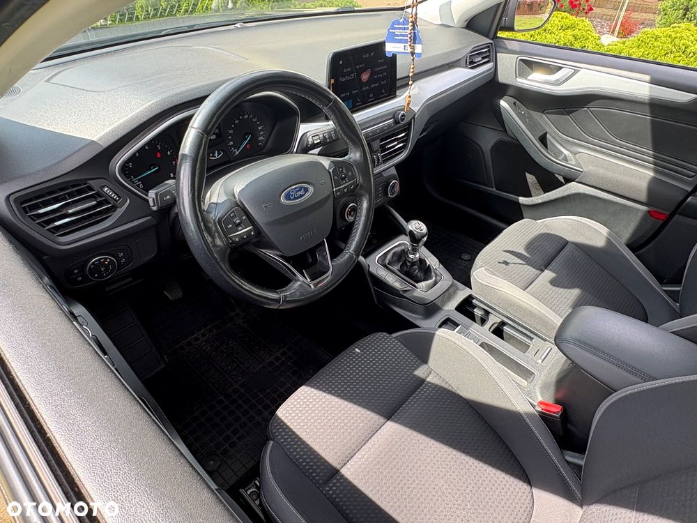 Ford Focus 1.0 EcoBoost Titanium - 15