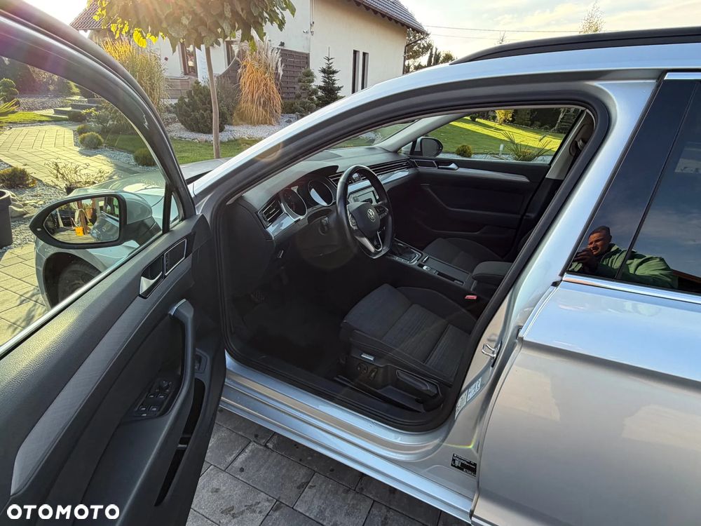 Volkswagen Passat 1.5 TSI EVO Business - 19
