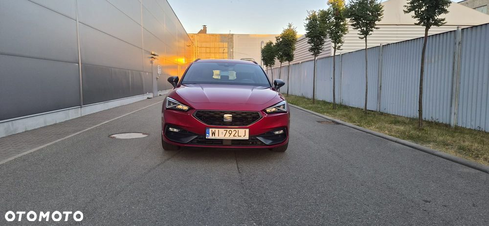 Seat Leon Sportstourer 1.5 eTSI FR DSG - 6