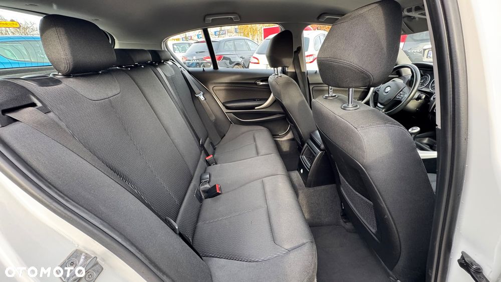 BMW Seria 1 118d Advantage - 11