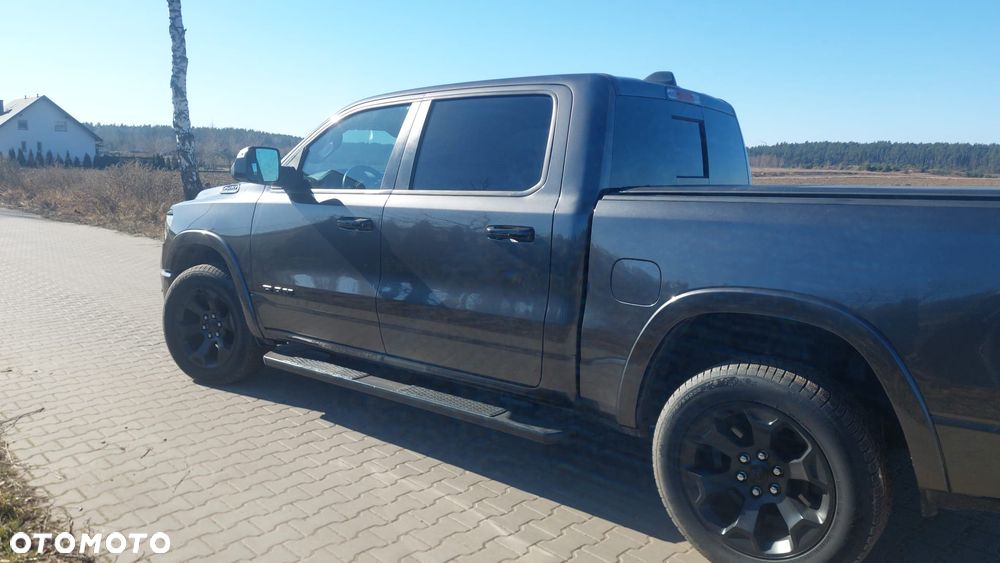 RAM 1500 5.7 Crew Cab Laramie - 8