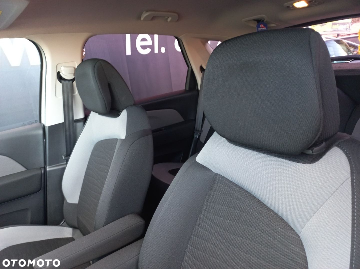 Citroën C4 Picasso - 13