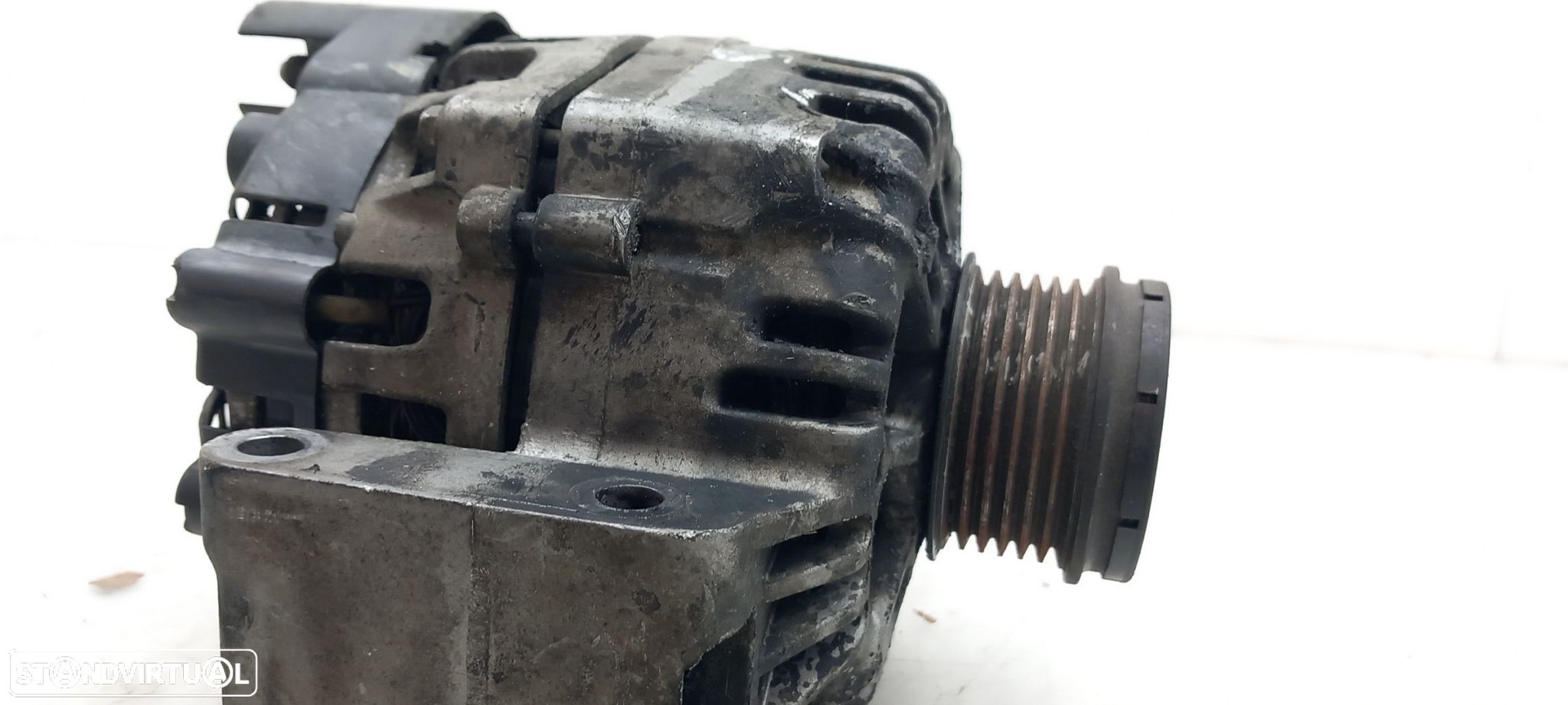 Alternador OPEL Corsa D - 1
