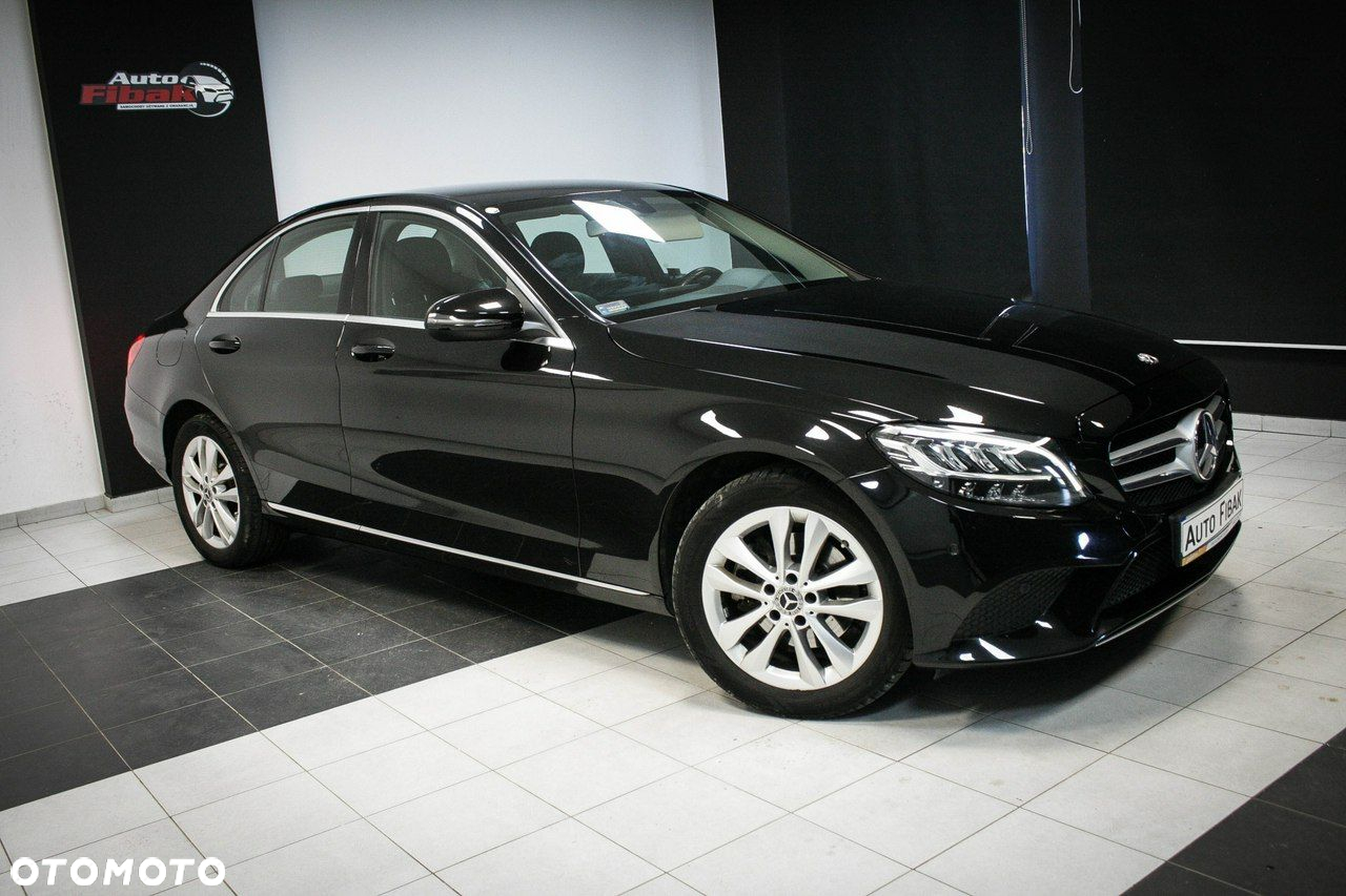 Mercedes-Benz Klasa C - 2