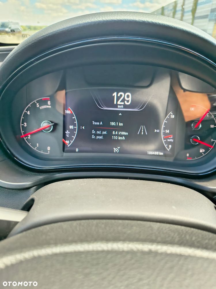 Opel Insignia 2.0 CDTI Active - 11