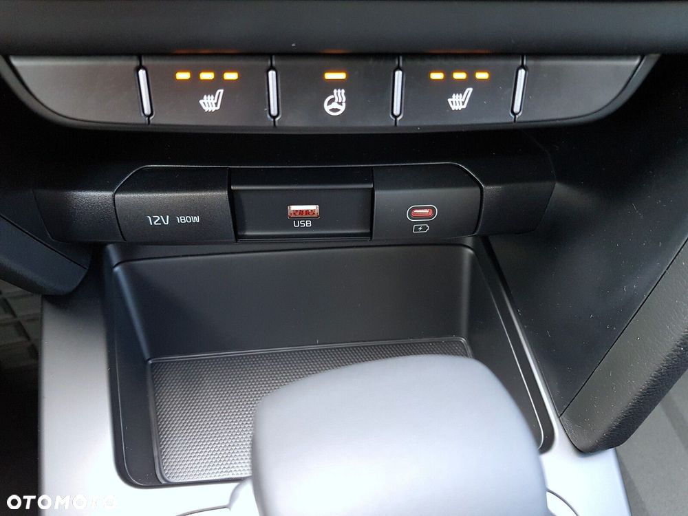 Kia XCeed 1.6 T-GDI M DCT - 23