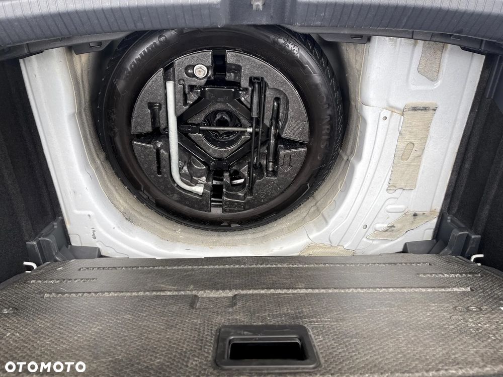 Volkswagen Polo 1.0 TSI OPF R-Line - 36