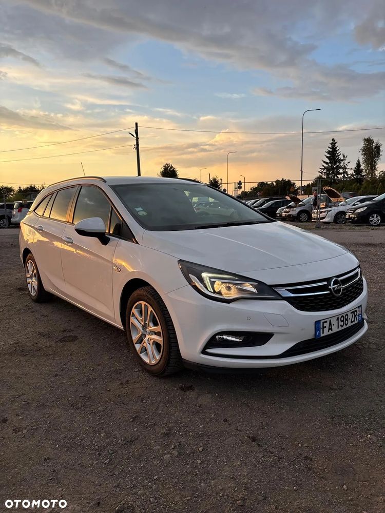 Opel Astra 1.6 CDTI Active - 2