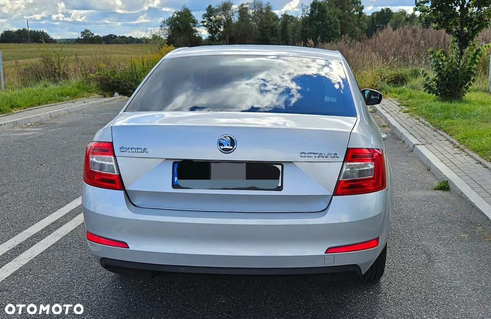Skoda Octavia 1.4 TSI Ambition - 8