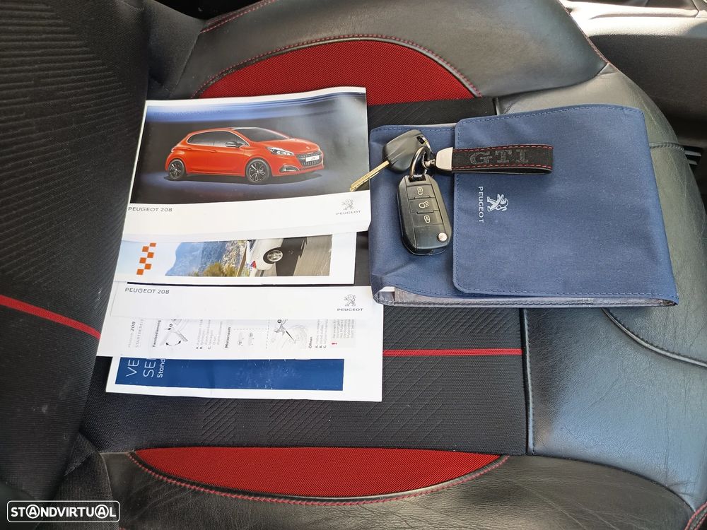 Peugeot 208 GTI 200 THP - 10