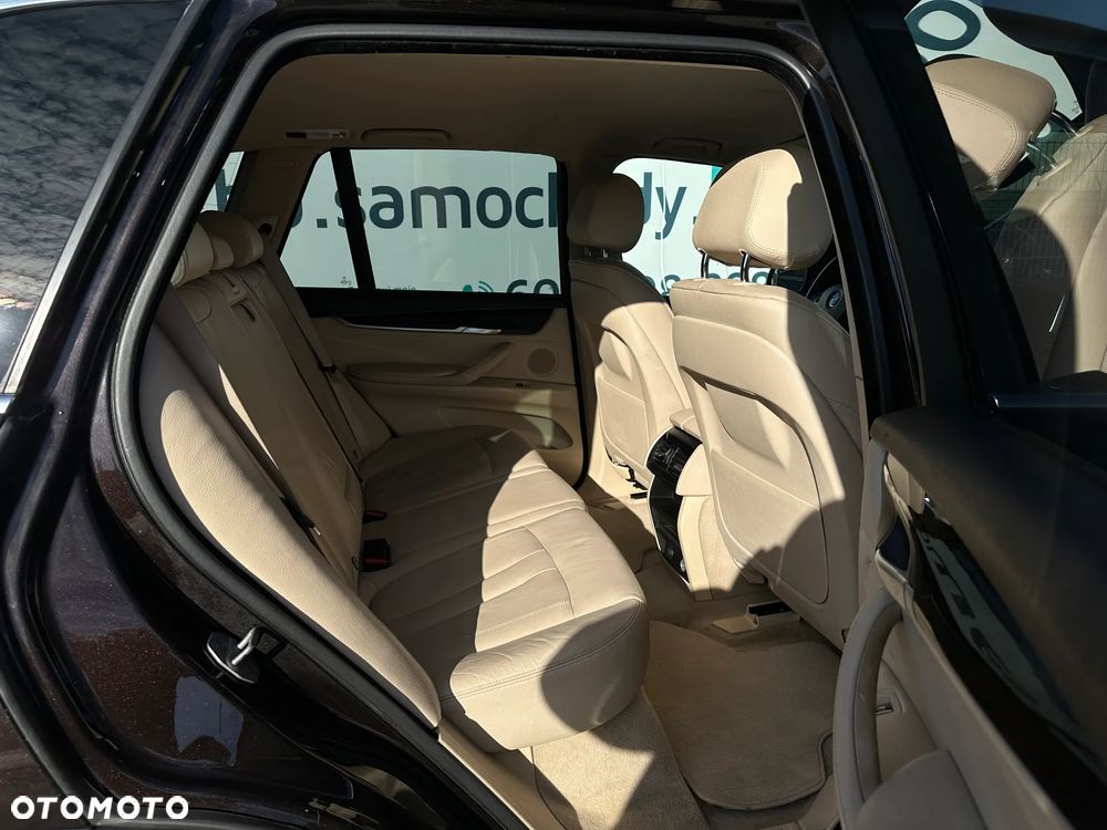 BMW X5 xDrive30d Sport-Aut - 18