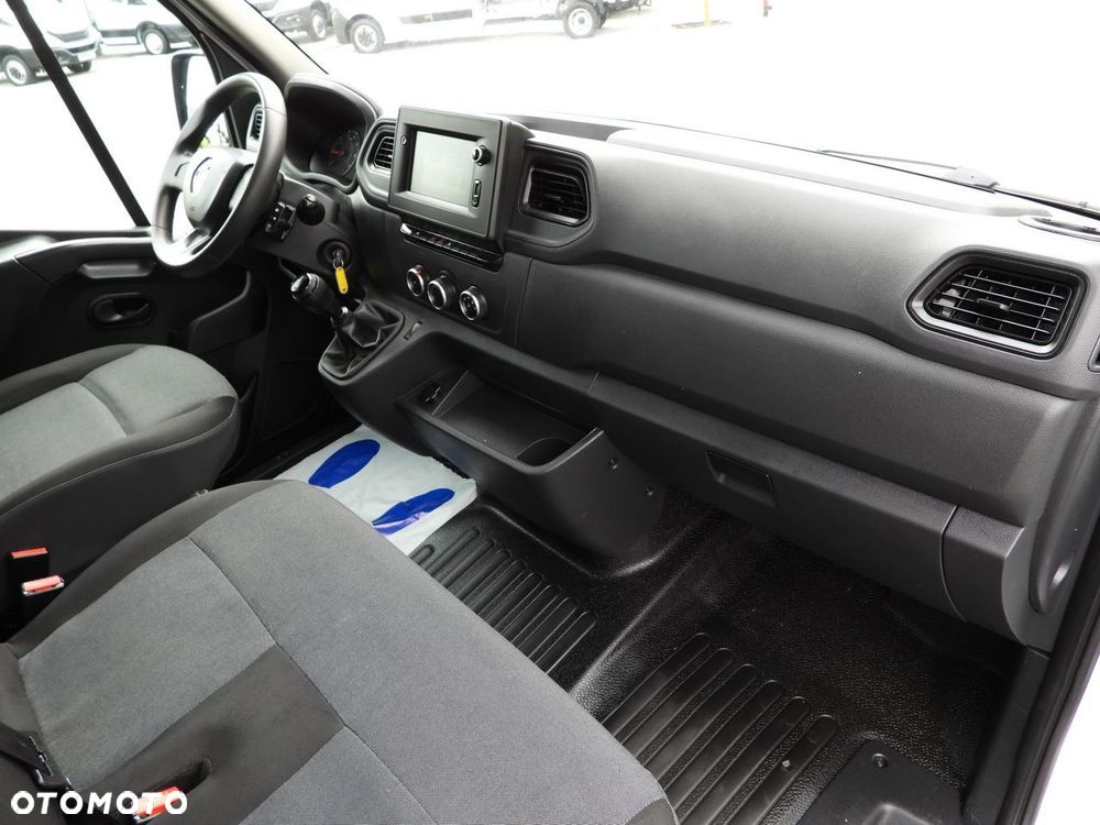Renault MASTER WYWROTKA NAWIGACJA LEDY  130KM - 36