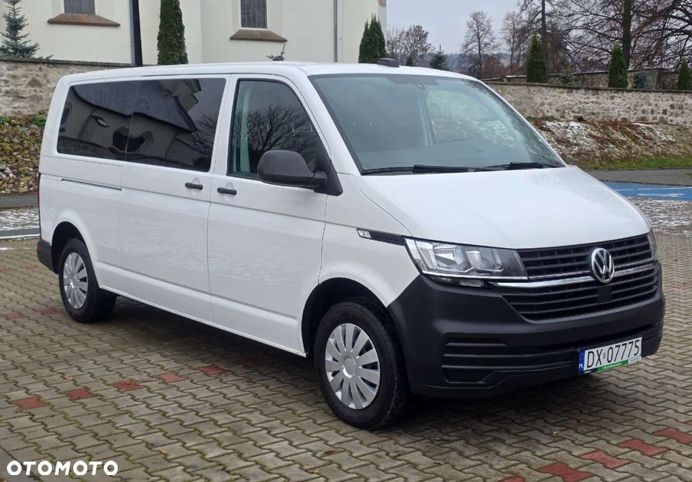 Volkswagen Transporter - 1