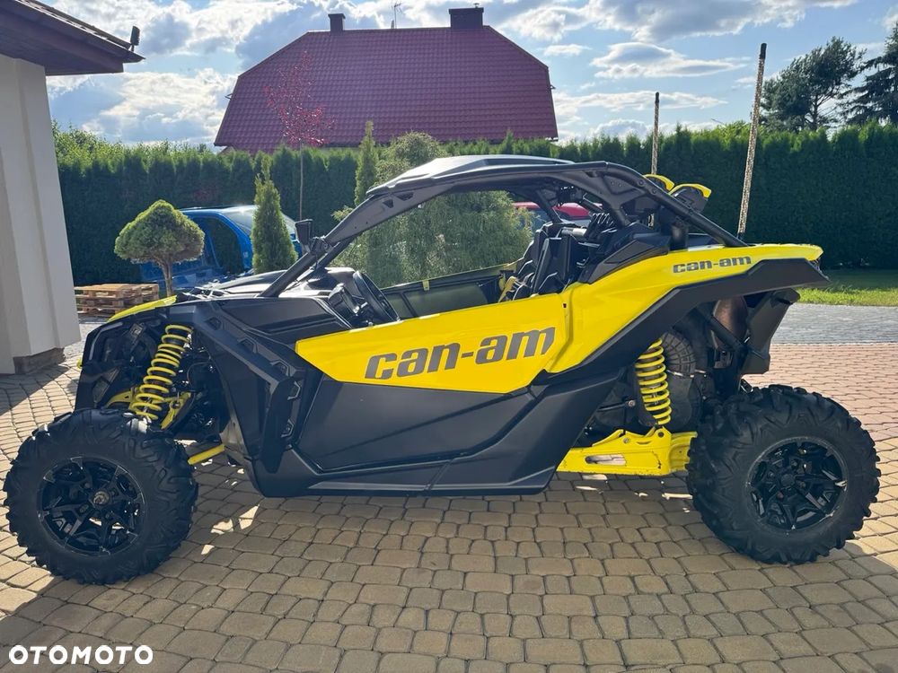 Can-Am Maverick - 8