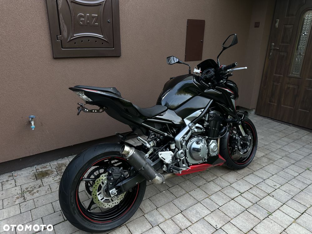 Kawasaki Z 900 - 3