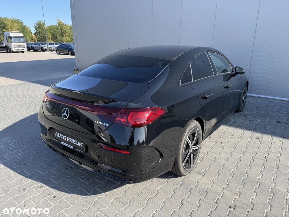 Mercedes-Benz CLA 200 mHEV 4-Matic 8G-DCT - 9
