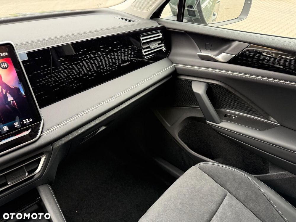Volkswagen Tiguan 1.5 eTSI Elegance DSG - 31
