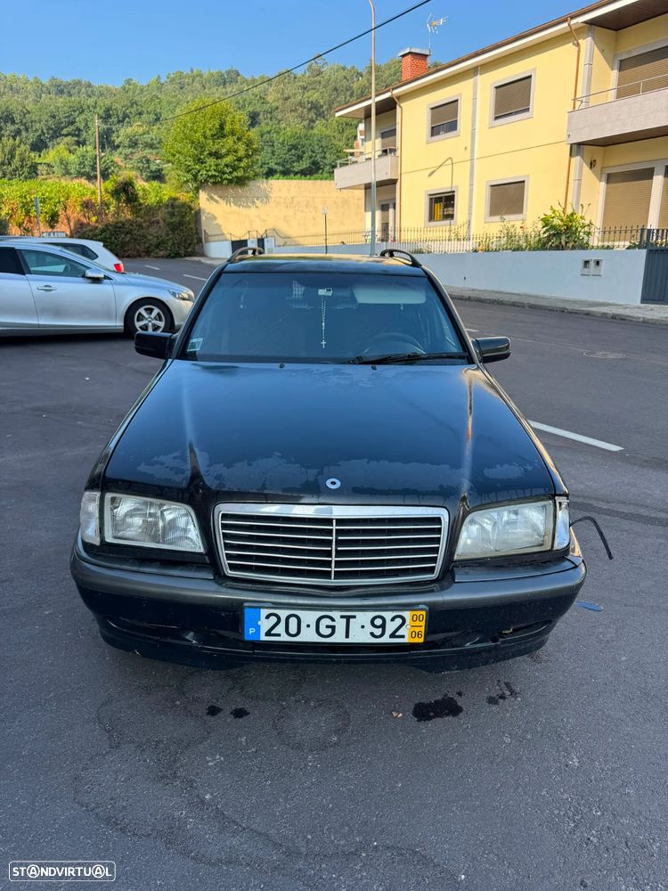 Mercedes-Benz C 200 - 10