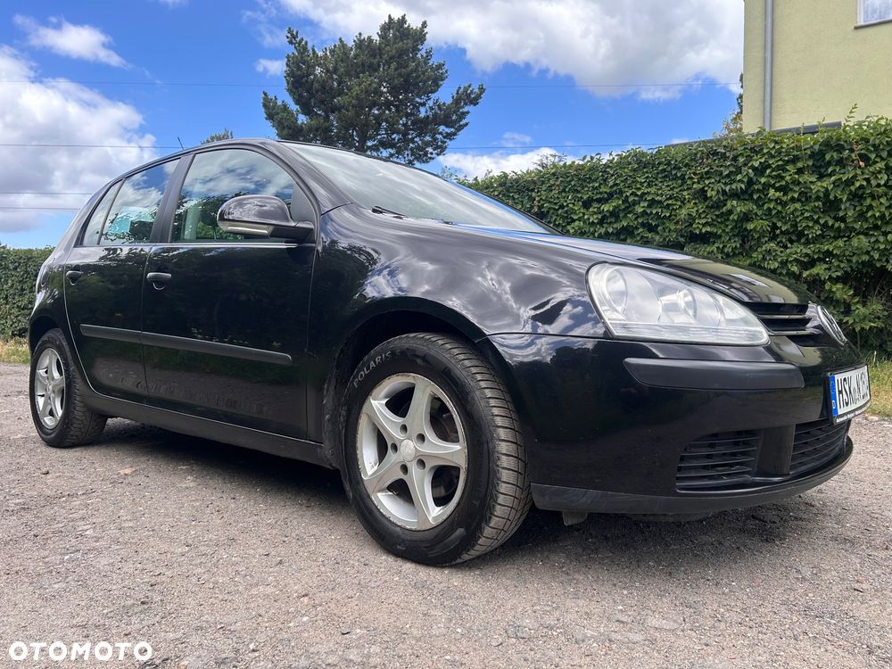 Volkswagen Golf 1.6 FSI Trendline - 1