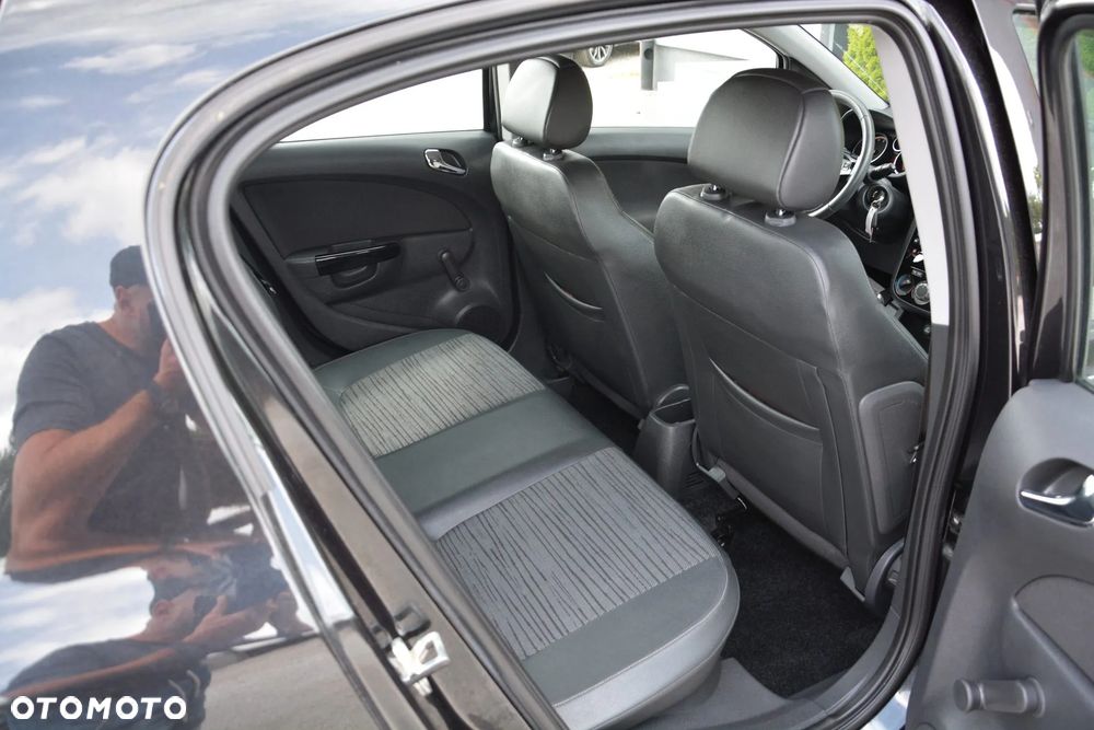Opel Corsa 1.4 16V EcoFLEX Start-Stop Innovation - 19