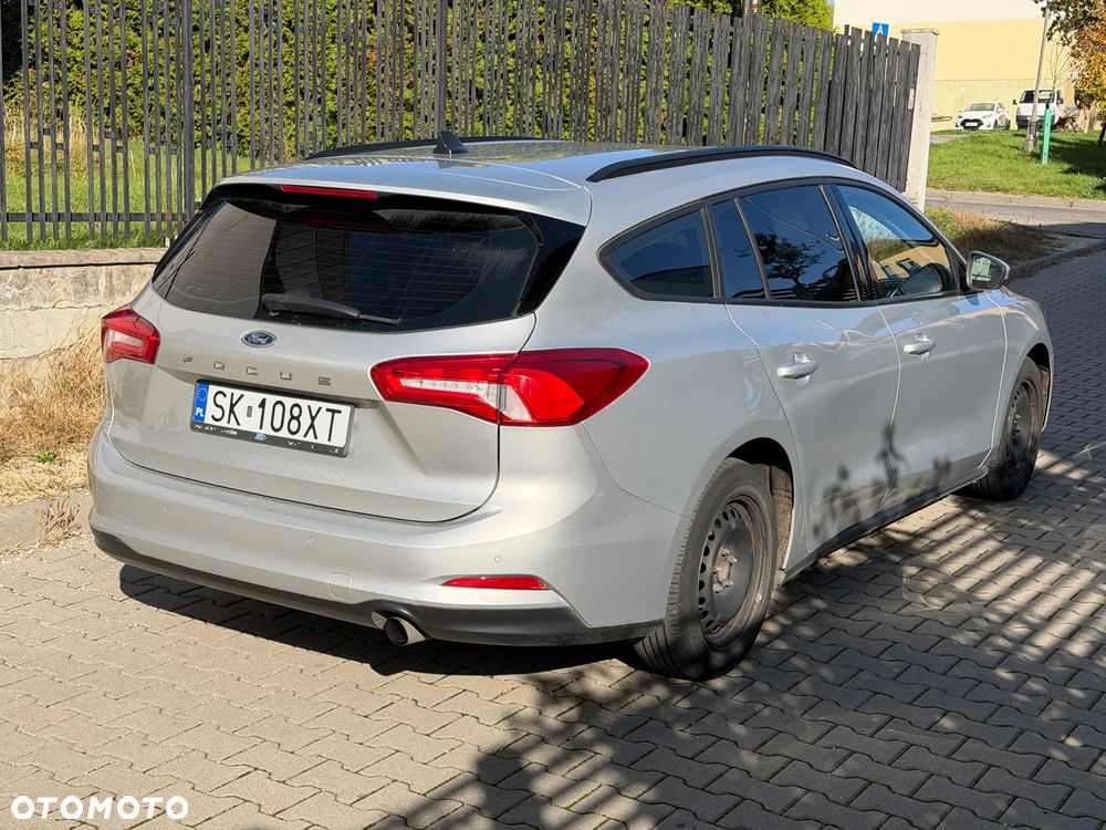 Ford Focus 1.5 EcoBlue SCR Connected - 4