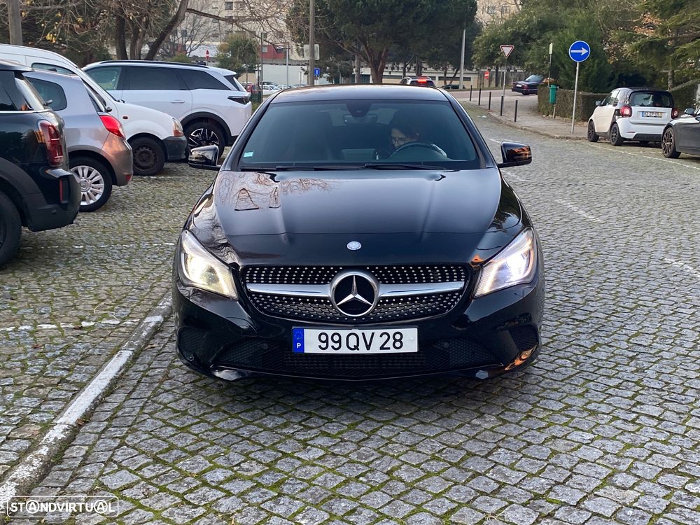 Mercedes-Benz CLA 180 d Shooting Brake AMG Line Aut. - 3