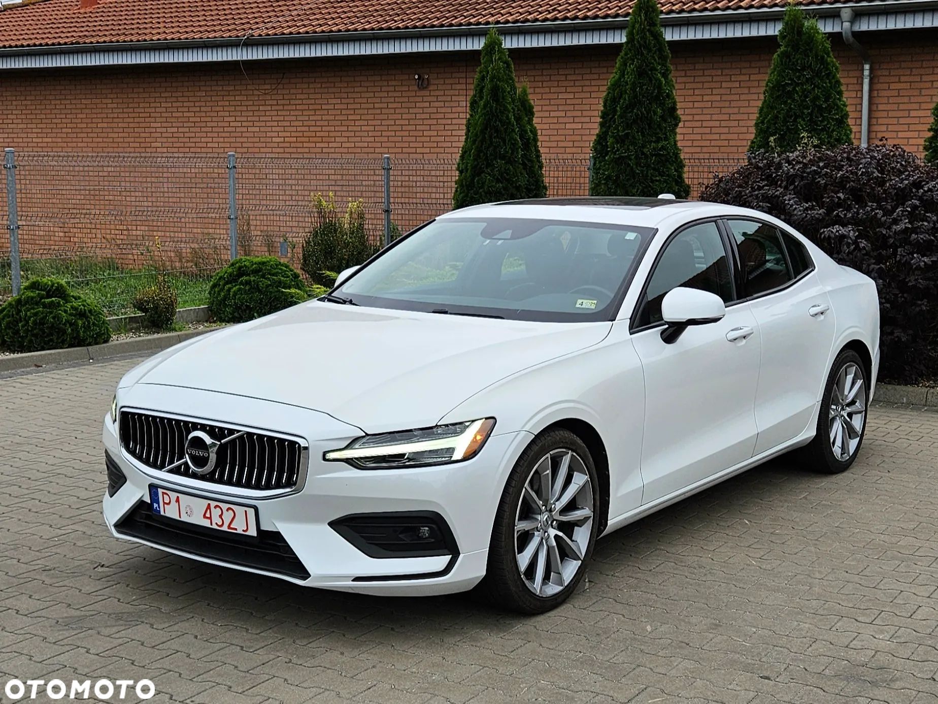 Volvo S60 - 1