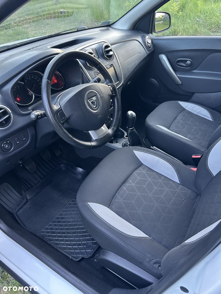 Dacia Sandero Stepway - 9