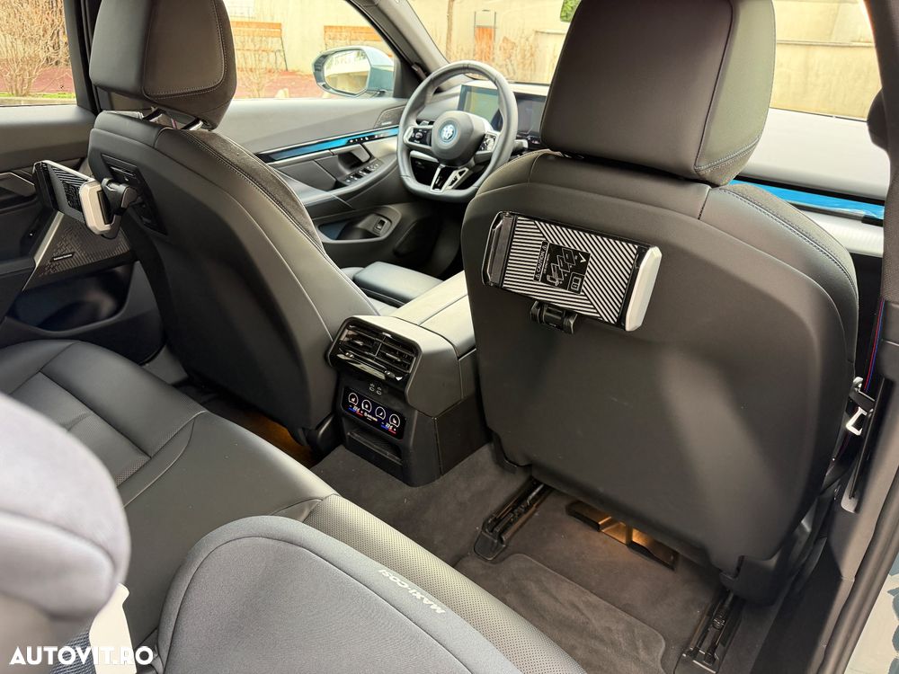 BMW i5 eDrive40 - 19