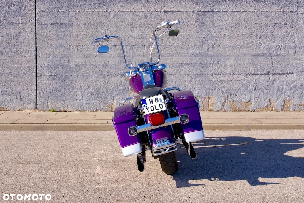 Harley-Davidson Touring Road King - 11