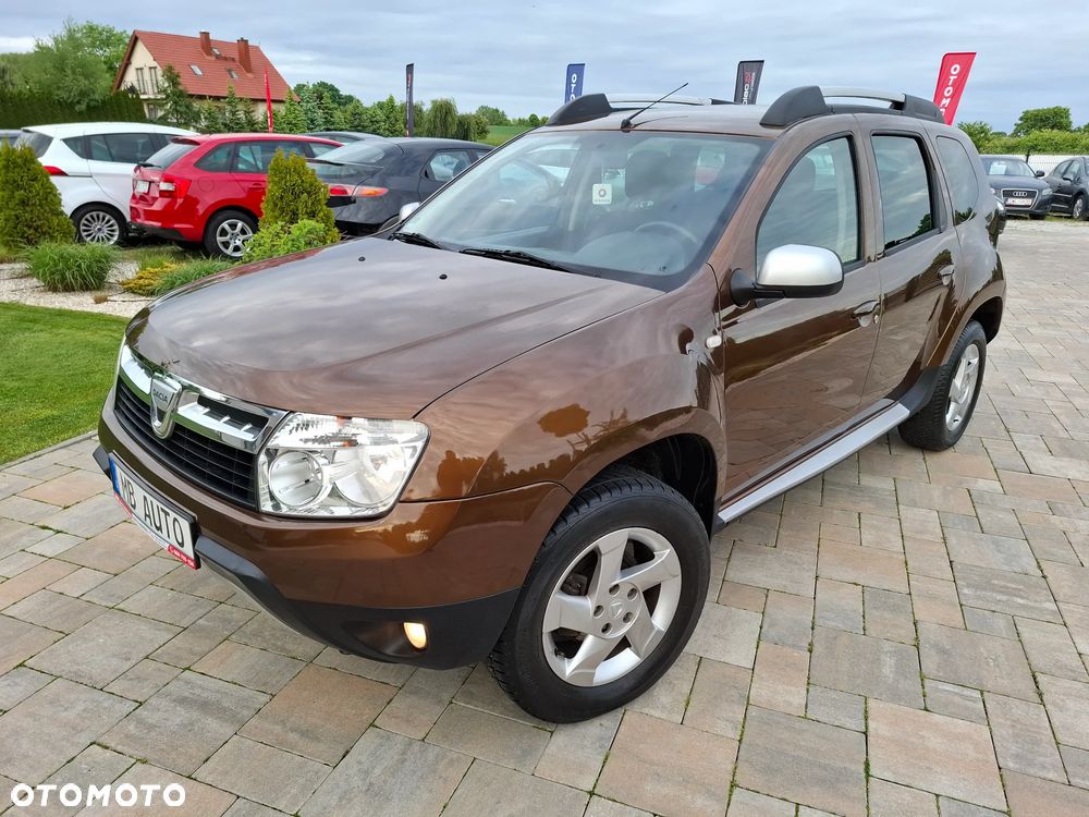 Dacia Duster 1.6 16V 105 4x2 Celebration - 6