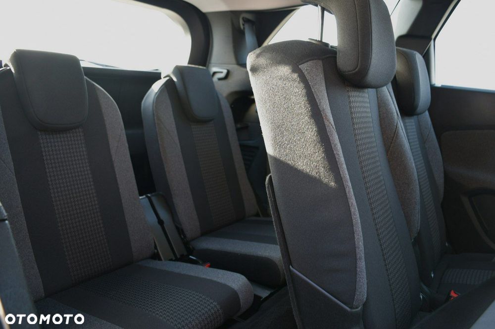 Peugeot 5008 1.5 BlueHDi Active Pack S&S - 17