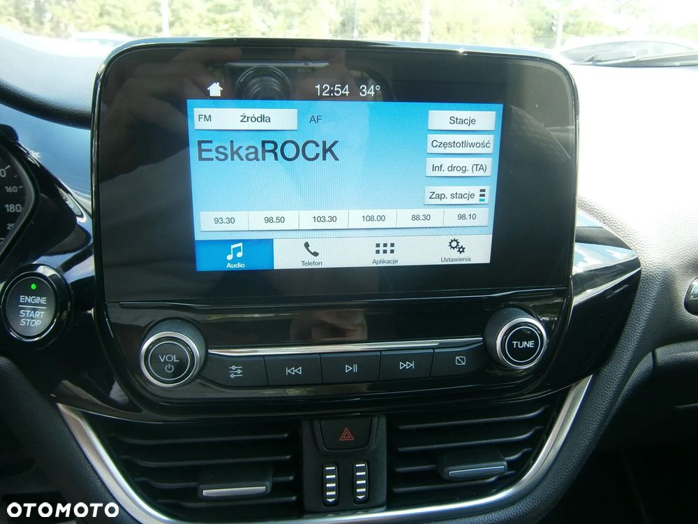 Ford Fiesta 1.0 EcoBoost S&S TITANIUM X - 35
