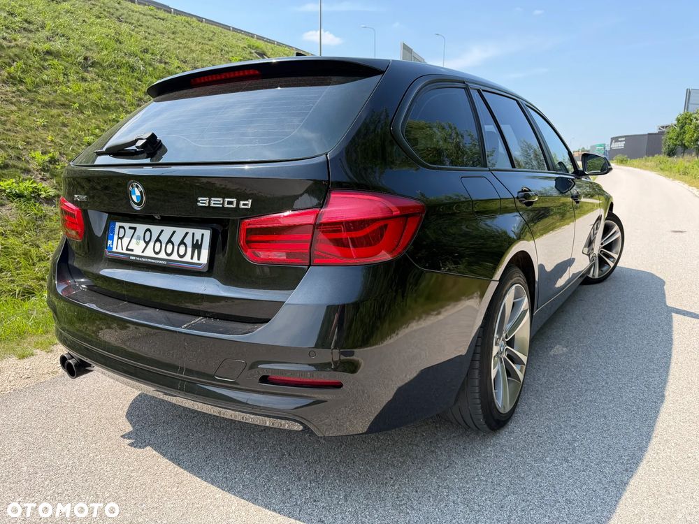 BMW Seria 3 320d xDrive Sport Line - 13