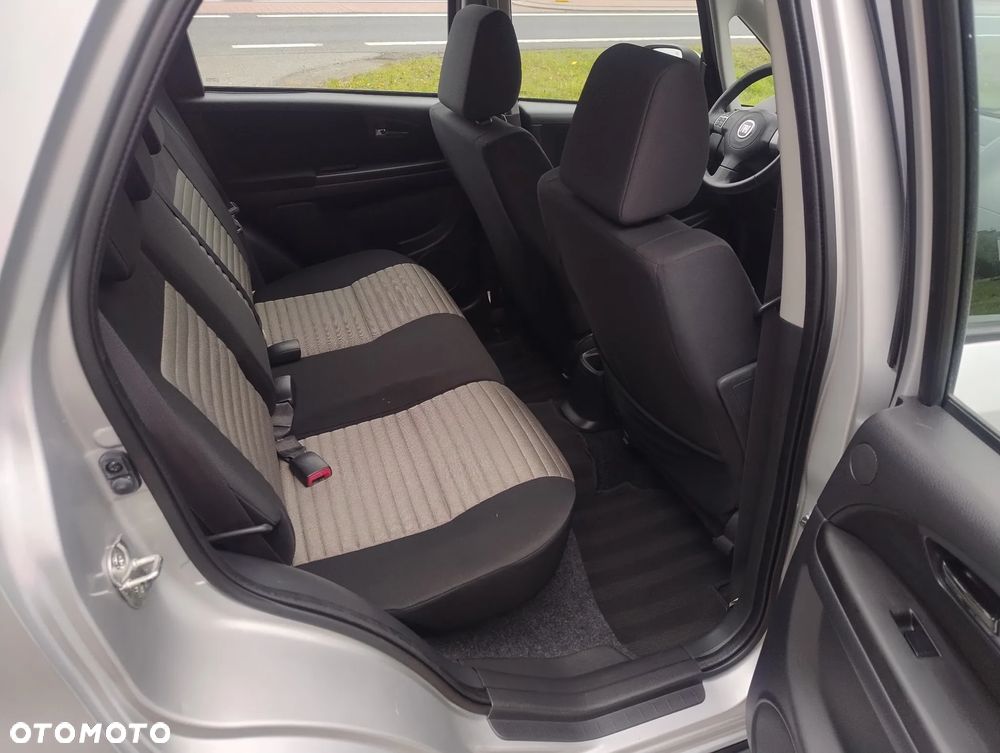 Fiat Sedici 1.6 16V 4x4 Emotion - 27